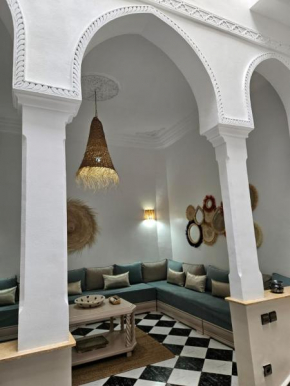 riad karya